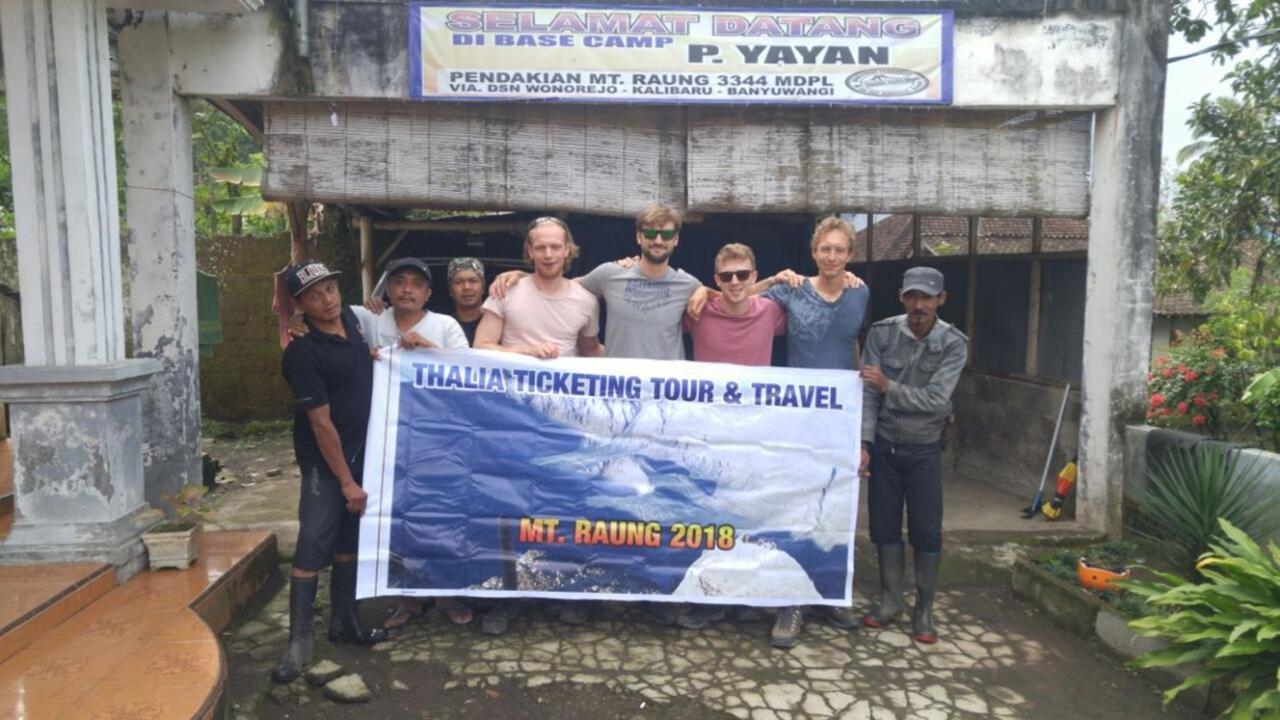 Thalia Homestay & Ijen Bromo Tour Banyuwangi  Exteriér fotografie